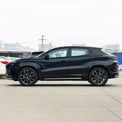 2022 Chang lanzará un SUV compacto Uni-T 1.5t 2.0t 7 velocidad de doble embrague con techo solar