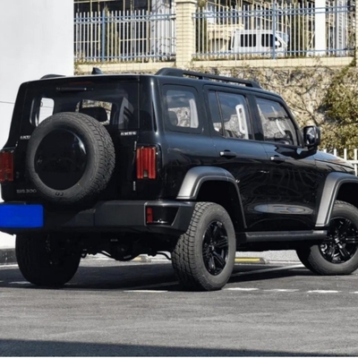2024 Gran Tanque de la Muralla 300 Coche 8 Velocidad 227HP 2023 2.0t Conquistador Vehículo de gasolina SUV