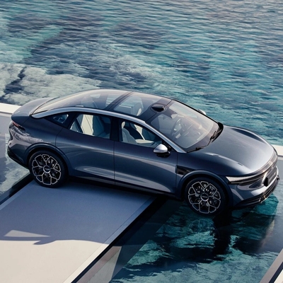 Zeekr 007 2024 4WD 75kwh 100 Kwh EV Carro eléctrico puro de tamaño medio Forma de suspensión trasera del automóvil