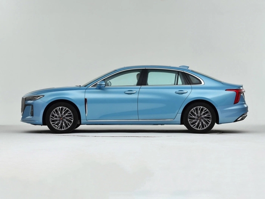 Auto de lujo Hongqi H5 más vendido con configuración de motor 2.0L Ot y caja de cambios automática