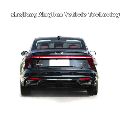 Bandera Roja Hongqi H5 2024 2.0t 1.5t de gasolina sedán de tamaño medio con dirección izquierda