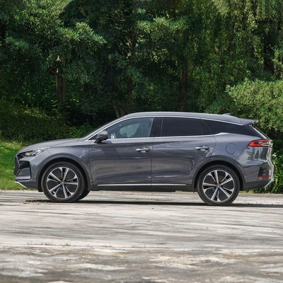 Automóvil de gasolina BYD Tang Plus eléctrico 2023 Automóvil de segunda mano con 000 kilómetros Vehículo