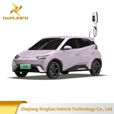 Rango de 305km 5 puertas 4 asientos de energía de coche de pantalla de control central tamaño 10.1 800W coche eléctrico