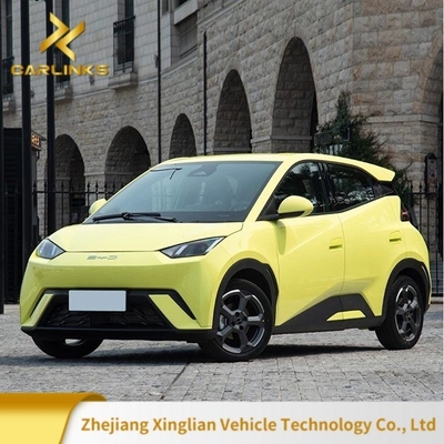 Rango de 305km 5 puertas 4 asientos de energía de coche de pantalla de control central tamaño 10.1 800W coche eléctrico