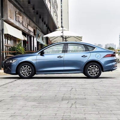 Vehículo energético Byd Qin Plus Dm-I 2024 Combustible híbrido y batería de litio avanzada