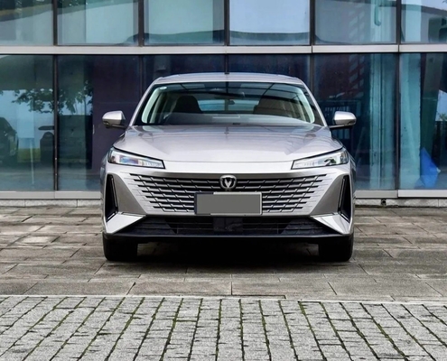 Super Tamaño Chang un Uni-K 2.0 T 4 Wd Vehículo automotor de gas Vehículo de gas Vehículo eléctrico Vehículo 2.0-2.6L