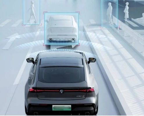 Chang prime un Uni-K 2.0 T Compacto líder de vehículos usados de bajo uso Coches de ocasión con personalización y mejor