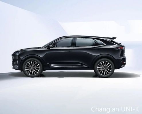 Chang lanzó un Uni-K Idd, un coche híbrido chino con 180 tipos de energía y una vida útil de 1 año.