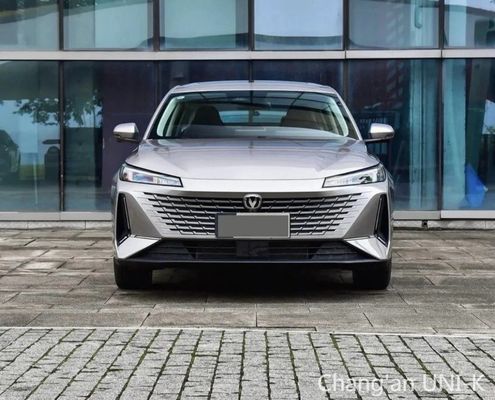 Chang lanzó un Uni-K Idd, un coche híbrido chino con 180 tipos de energía y una vida útil de 1 año.