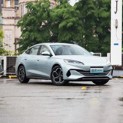 2024 EV de lujo chino Byd Seal 06 Dm-I Sedán eléctrico híbrido enchufable de 4 puertas y 5 asientos