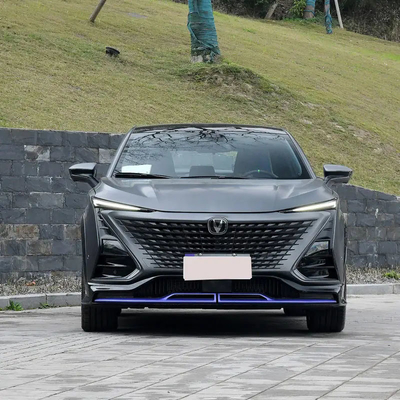 Fabricado en SUV Changan Uni-T Automóvil de segunda generación 1.5t Dirección izquierda Coches Uni-T