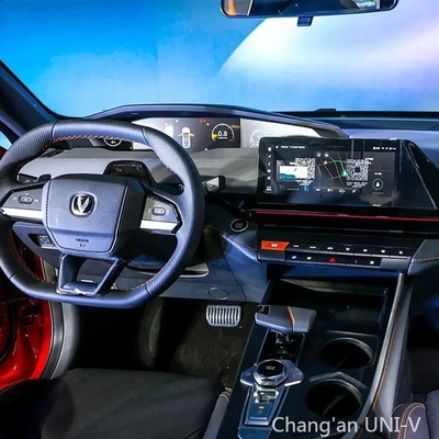 Chang'an Uni-V Automóvil 2.0-2.6L Desplazamiento Dirección izquierda Changan Coches de gasolina