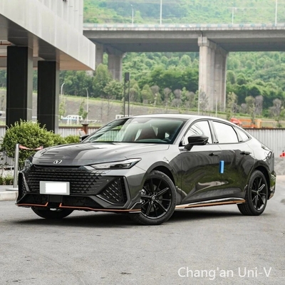 Chang lanza un vehículo eléctrico Uni-V con 5 asientos y sistema eléctrico inteligente