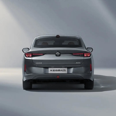Changan Qiyuan A05 145 Max 2024 70 PRO enchufe en coches híbridos basado en las necesidades del cliente