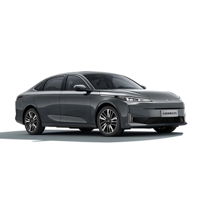 Changan Qiyuan A05 145 Max 2024 70 PRO enchufe en coches híbridos basado en las necesidades del cliente