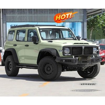 Changcheng Tank 300 2024 2.0t Conqueror asientos de coche 5 y sistema de transmisión automática