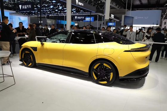 2024 Geely Zeekr 007 Vehículos energéticos Servicio postventa y personalización de automóviles
