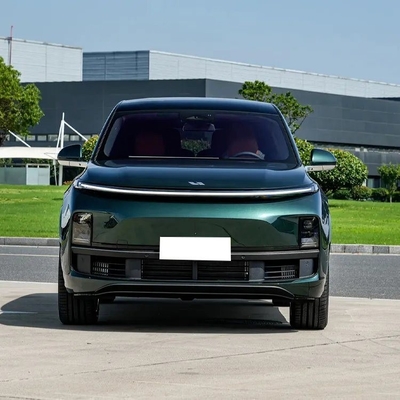 Stock Lixiang L9 Oro Energía Eléctrico Híbrido Interior Blanco 5 Puertas 6 asientos SUV