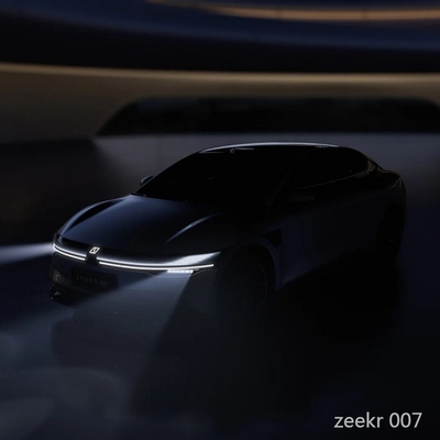 Listaje Zeekr 007 2024 versión de doble motor solicitud personalizada coche eléctrico resistencia 616km