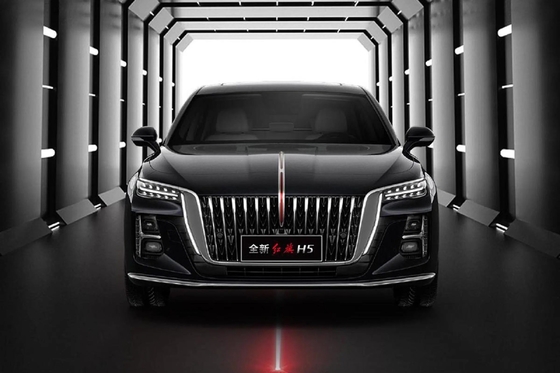 2024 1.5t Hev Qichang 4 puertas 5 asientos Limousine Coche eléctrico Alta configuración para adultos