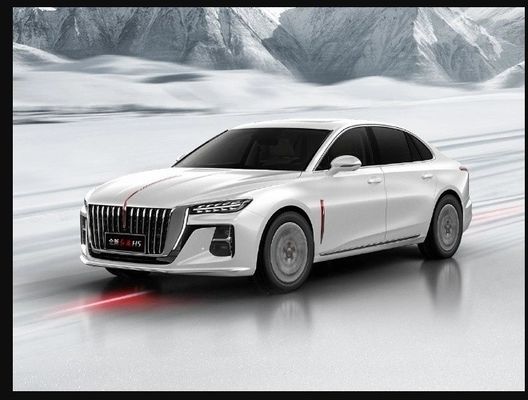 FWD 2024 Hongqi H5 1.5t Vehículo eléctrico híbrido Exterior Color Blanco Drive FWD