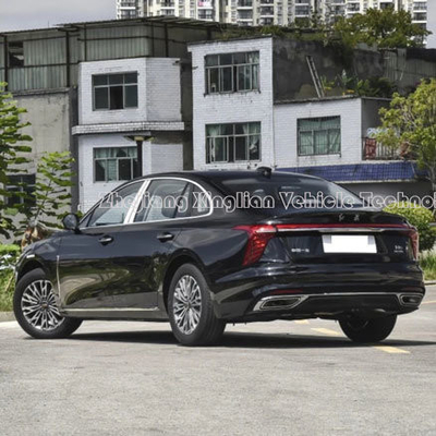 Usado Hongqi H5 2.0t Automático Bandera Zhilian Versión abierta 4 Puertas 5 asientos Limousine con 8a marcha