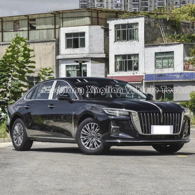 Vehículo de gasolina Hongqi H5 2023 con caja de cambios automática y sistema de frenado electromagnético