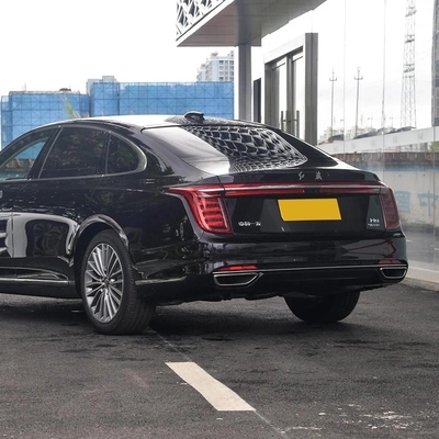 Modelo de vehículo Hongqi H9 de dirección izquierda Vehículos de gasolina con FWD y motor de combustible