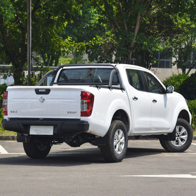 Fuera de carretera 6 Diesel Cabina doble Dirección a mano izquierda 2WD Diesel Pickup con exterior amarillo