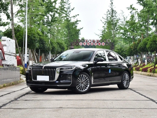 Coche eléctrico de energía Hongqi E-HS9 6 asientos Blanco vehículo de cuatro ruedas con tracción FWD