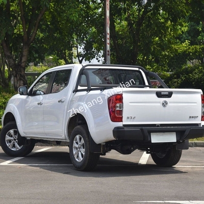 Camión de recolección de carga con transmisión manual 4*4 de gasolina de Dongfeng amarillo