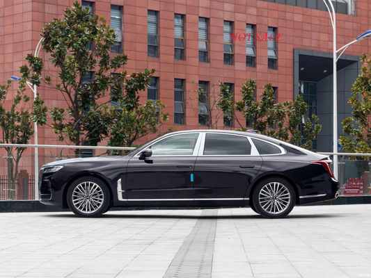Tipo de combustible Gasolina Usada Hongqi H9 5 plazas Auto para negocios Familia Adulto en 2024 Stock