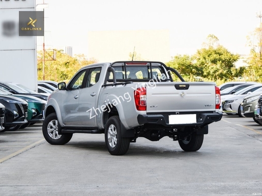 Fabricado por Dongfeng Cars Rich 6 Motor de gasolina 2.4L 4WD Pickup con desplazamiento 2.0-2.6L