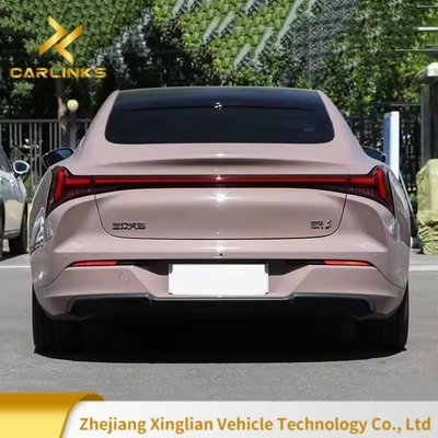 Nezha Aya 401 Lite El SUV de cinco plazas con velocidad máxima de 101 km y 5 puertas en 2023