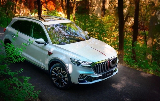 Avanzado de gasolina de lujo Hongqi HS5 Gas Car 2.0t 185kw Sistema de frenado electromagnético