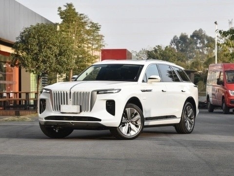 2920mm Base de ruedas 2022 Hongqi E-HS9 660km Edición insignia 7 plazas SUV grande Dubai