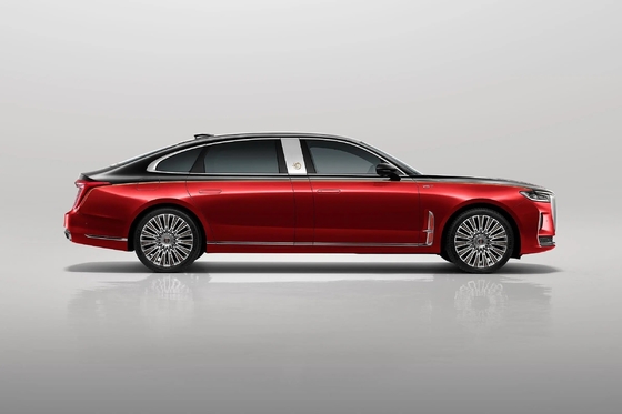 Sistema de frenado electromagnético Automóvil eléctrico EV 7 asientos 690km de alcance Luxury Hongqi E-HS9
