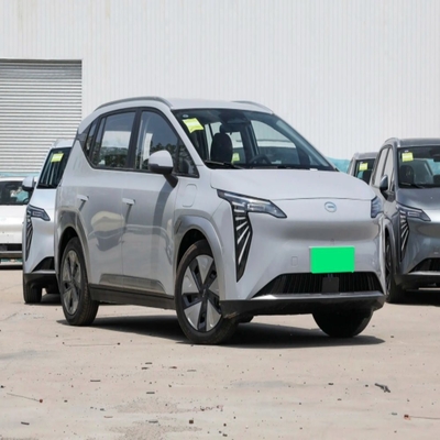 Aion Younger SUV BEV de 5 puertas y 5 asientos con alcance de 430 km y batería de litio ternario