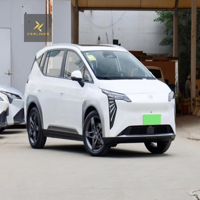 72V GAC Aion Y Plus Aion Sedan de automóvil eléctrico de 5 puertas y 5 asientos EV tipo de carrocería abierta 2024